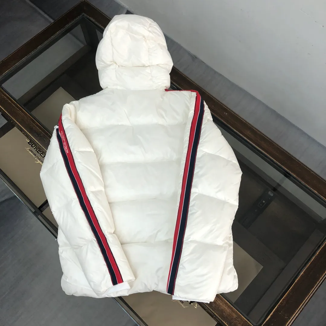 🆕🆕🆕MON*CLER 🔥🔥 New Arrival …… ， ！ ， ， ！ ， ！ ， ， 90 ， ！ Longue Saison Moncler ， ， 。 ：100% / ； ：100% / ； ：90% ，10% ；1 ：100% / 400 ：Black、White Size：1、2、3、4、5